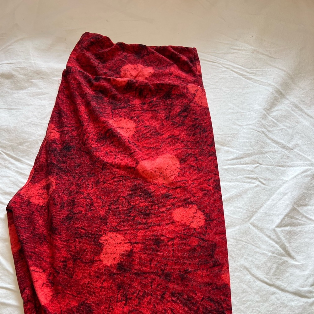 Lularoe TC Valentine Leggings